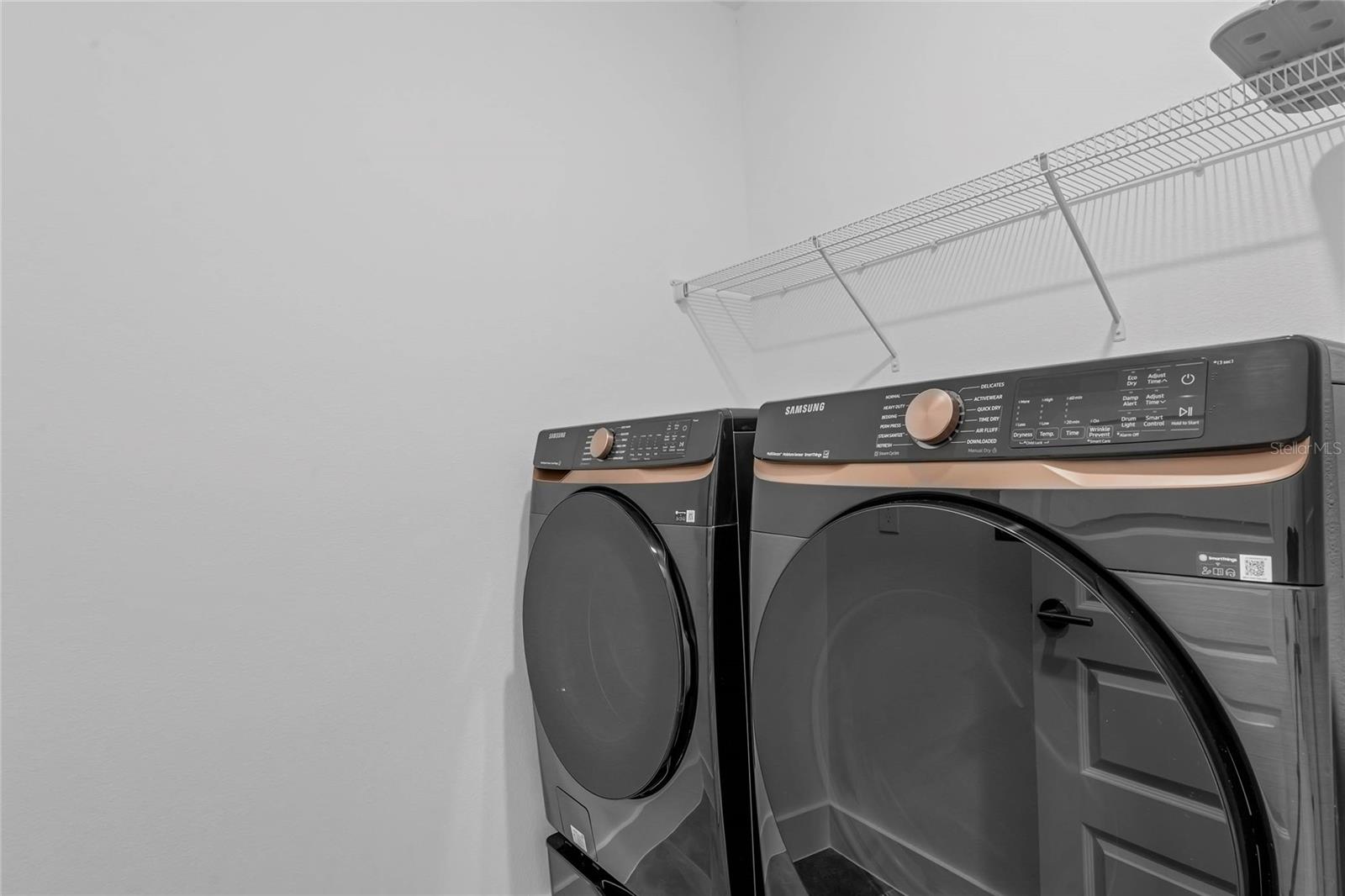 Image 18 of 52 For 15209 Summer Harvest Street