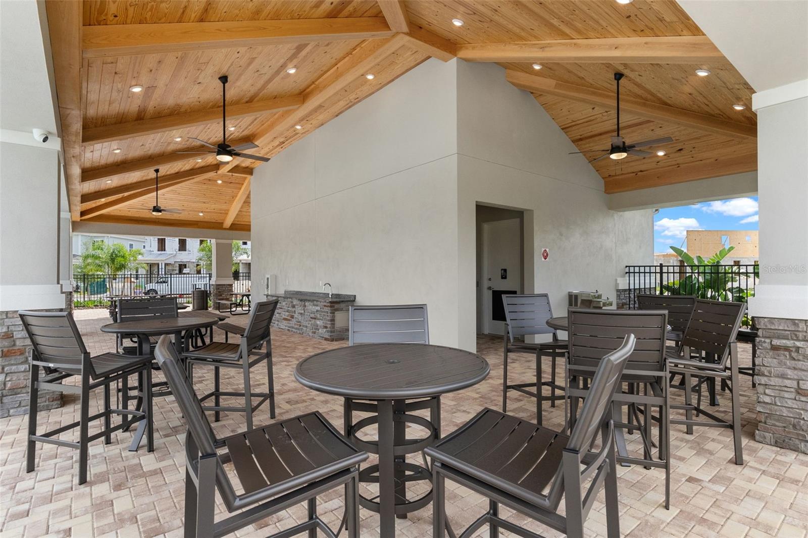 Image 25 of 52 For 15209 Summer Harvest Street