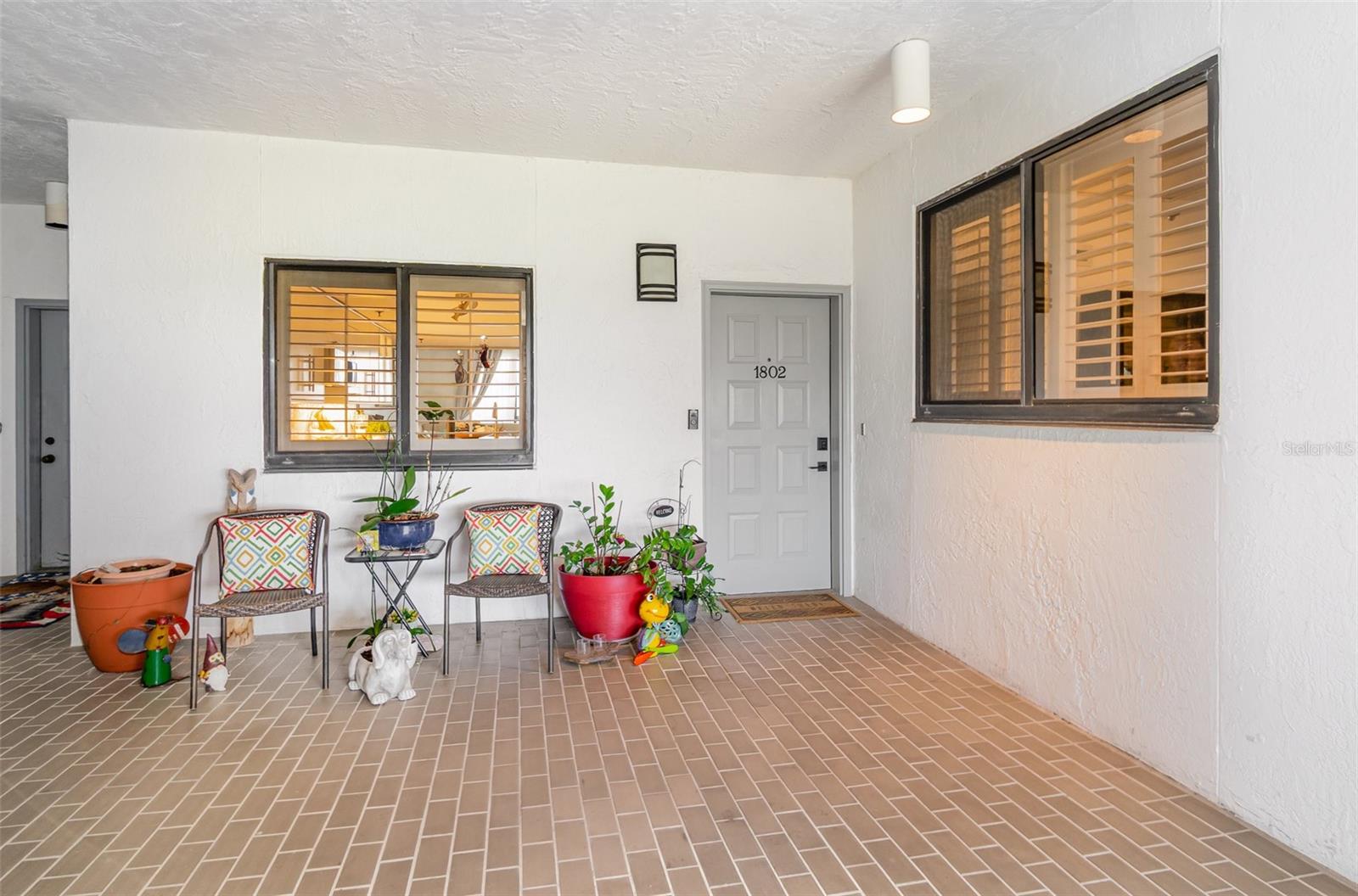Image 2 of 36 For 530 Central Boulevard 1802