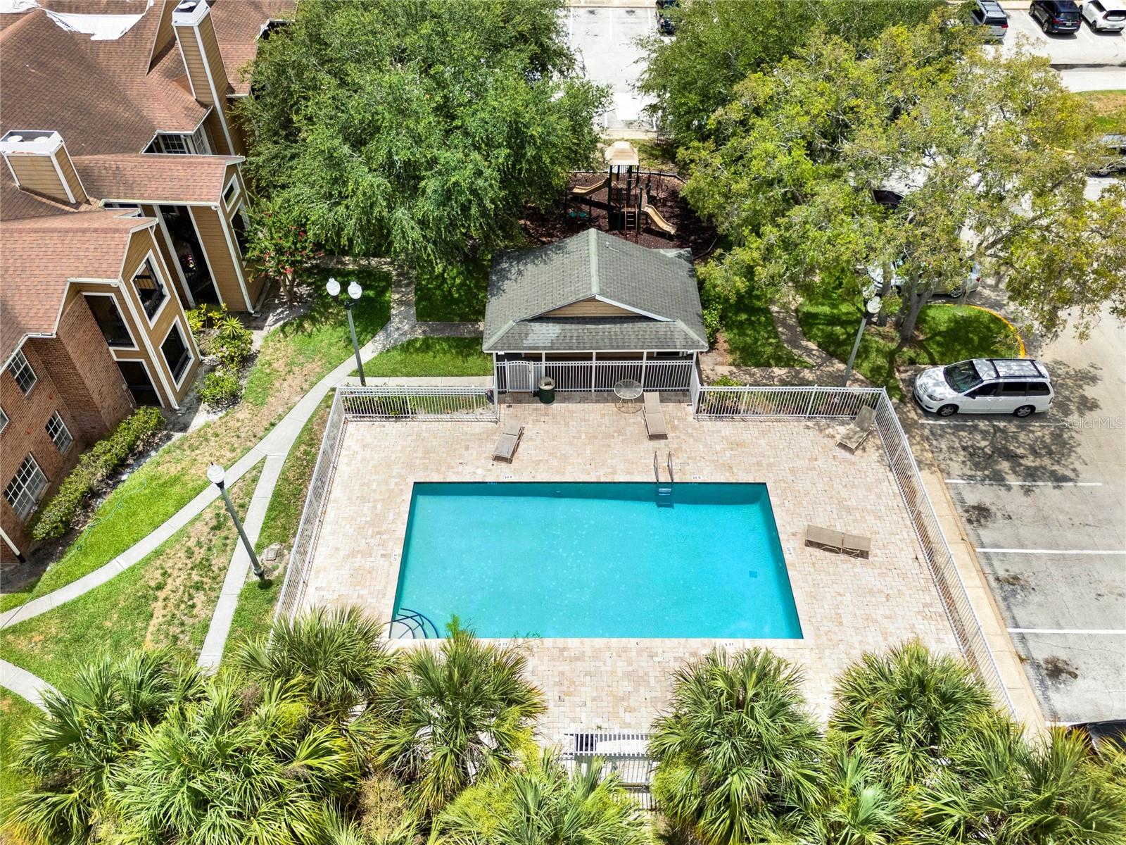 Image 27 of 35 For 5545 Devonbriar Way I201