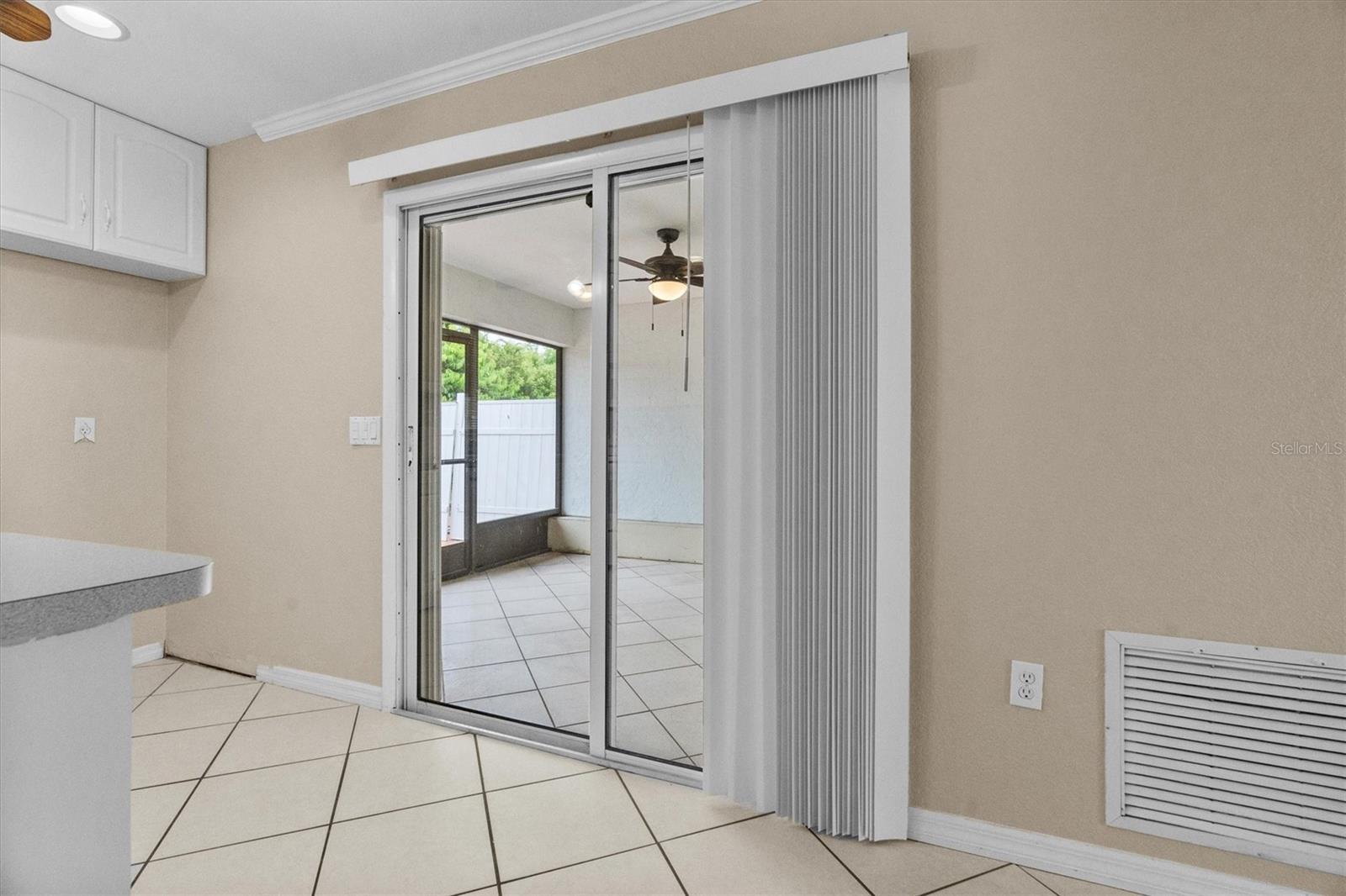 Image 10 of 42 For 2660 Lear Road