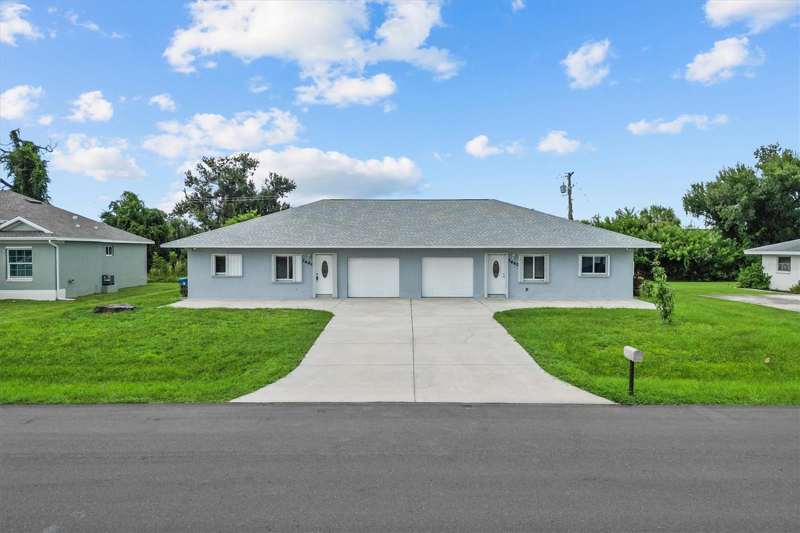 Image 3 of 42 For 2660 Lear Road