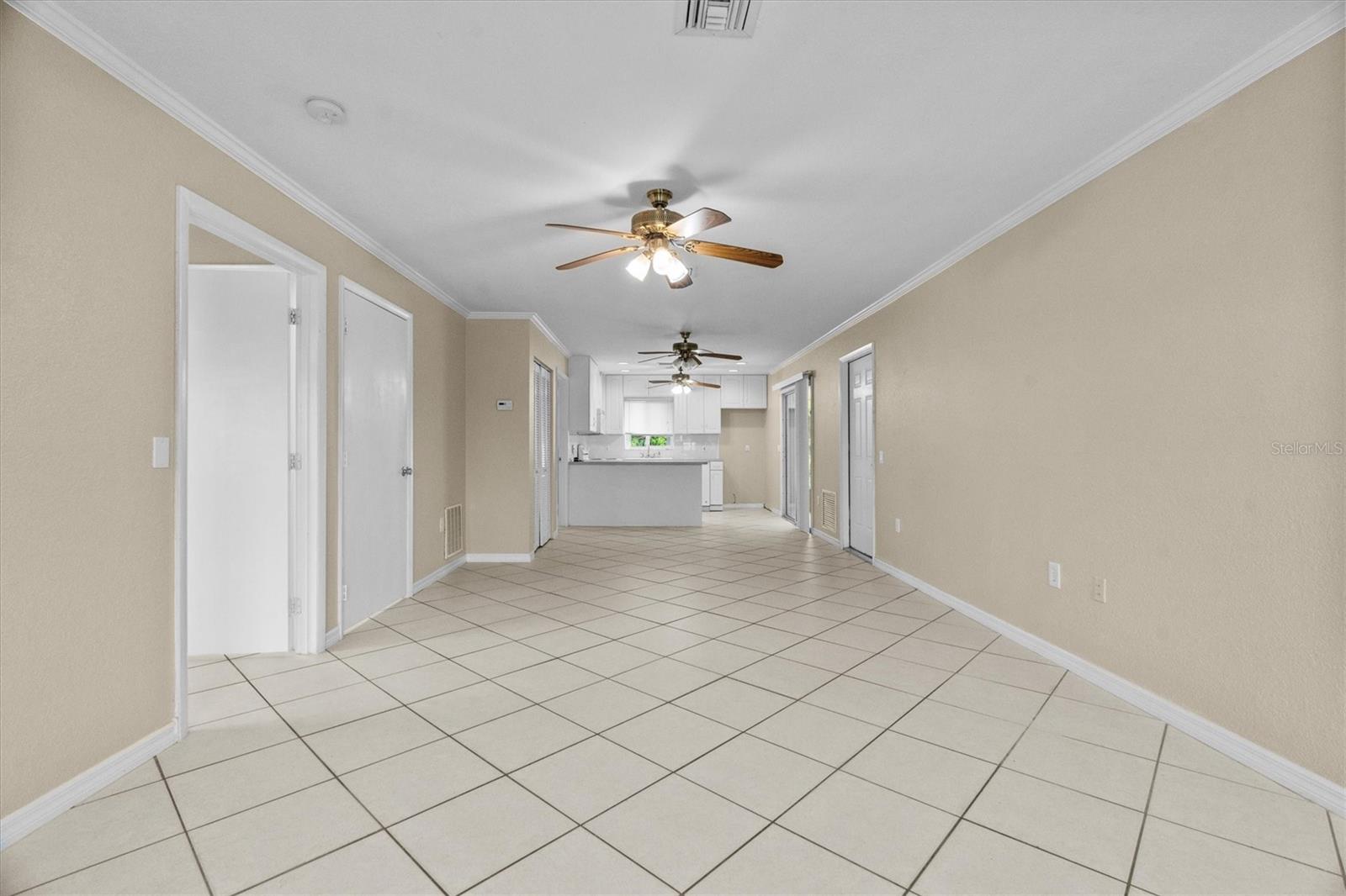 Image 7 of 42 For 2660 Lear Road