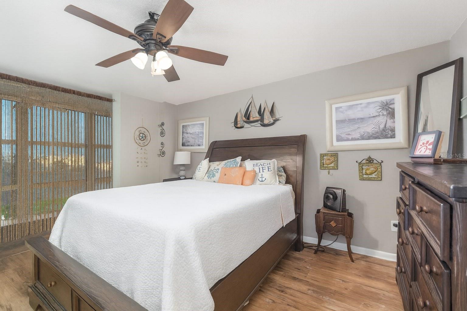 Image 11 of 25 For 1224 Peninsula Drive 511