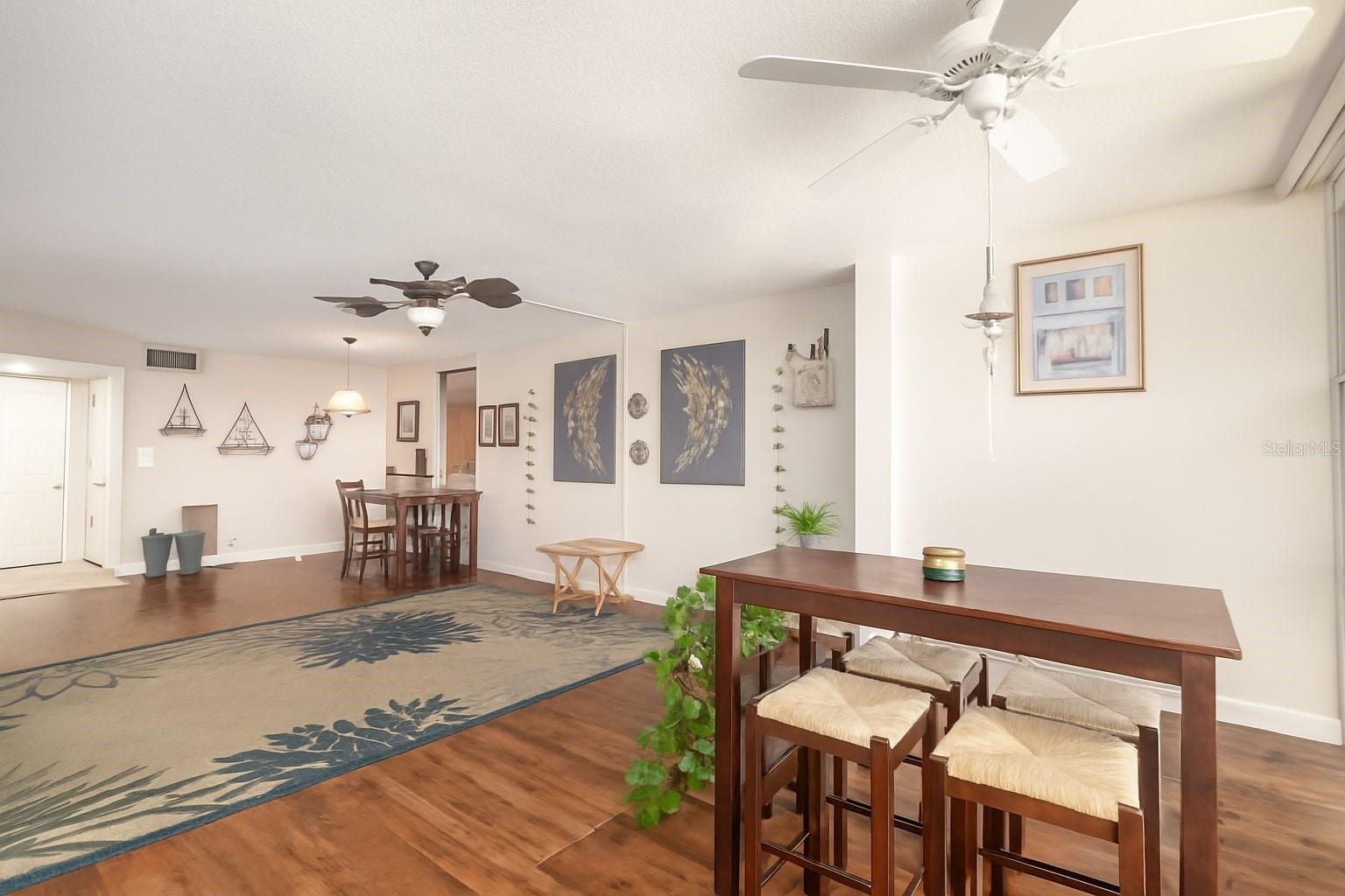 Image 6 of 25 For 1224 Peninsula Drive 511