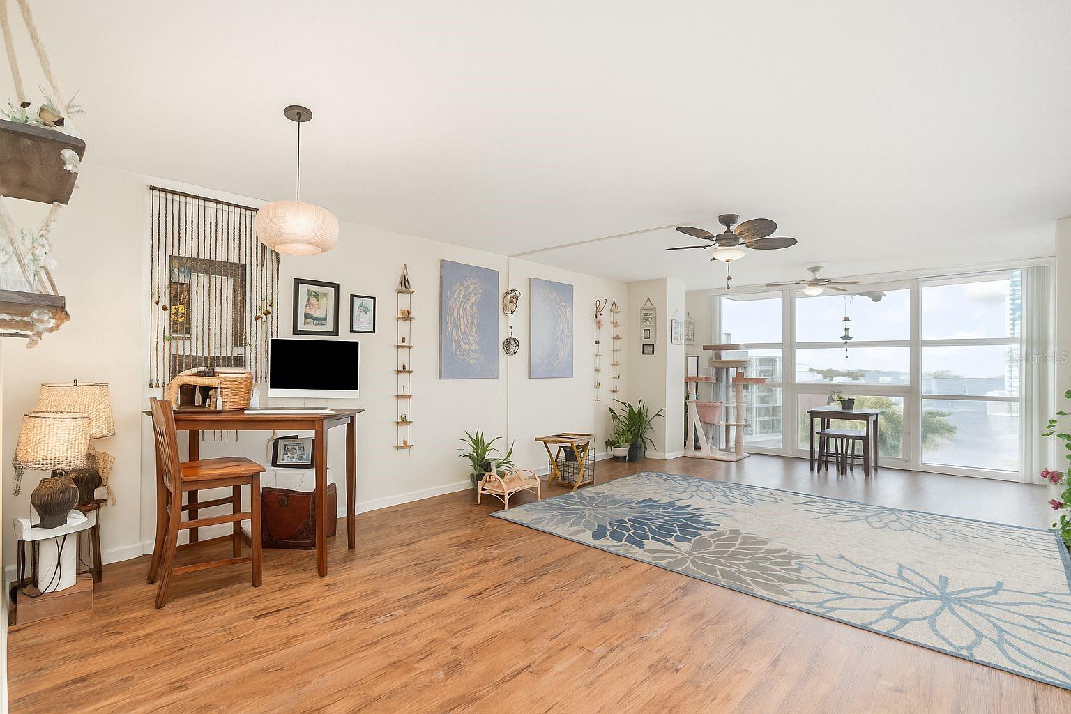 Image 7 of 25 For 1224 Peninsula Drive 511