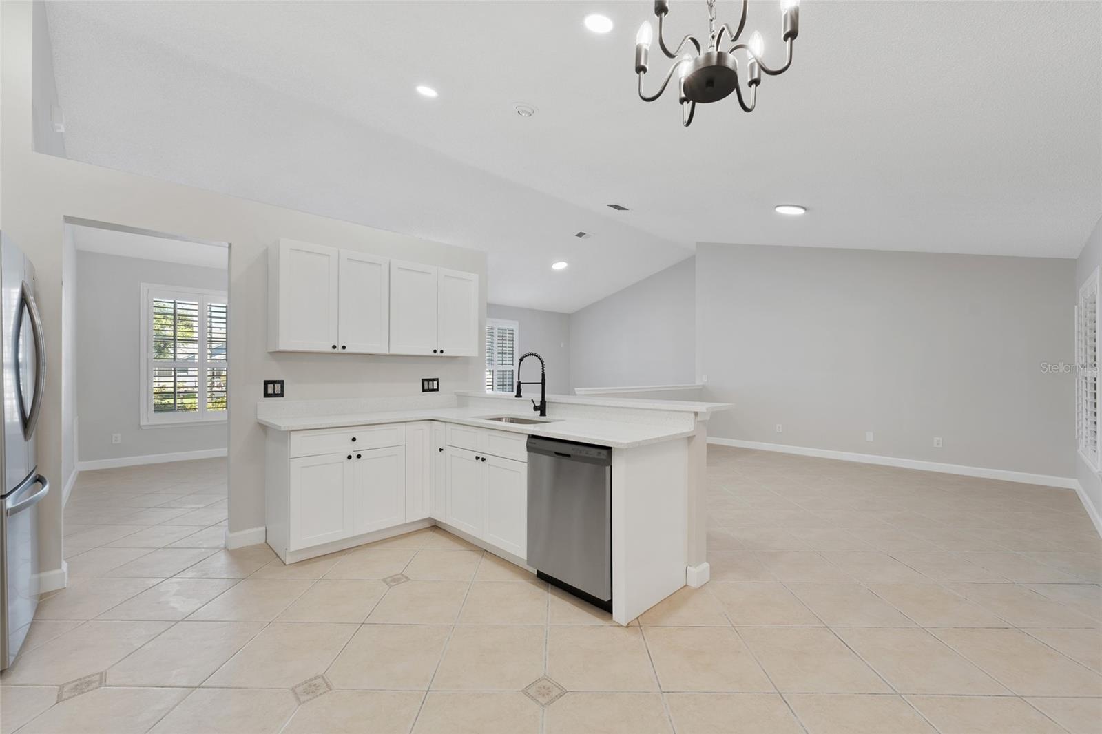 Image 11 of 29 For 2546 Alclobe Circle