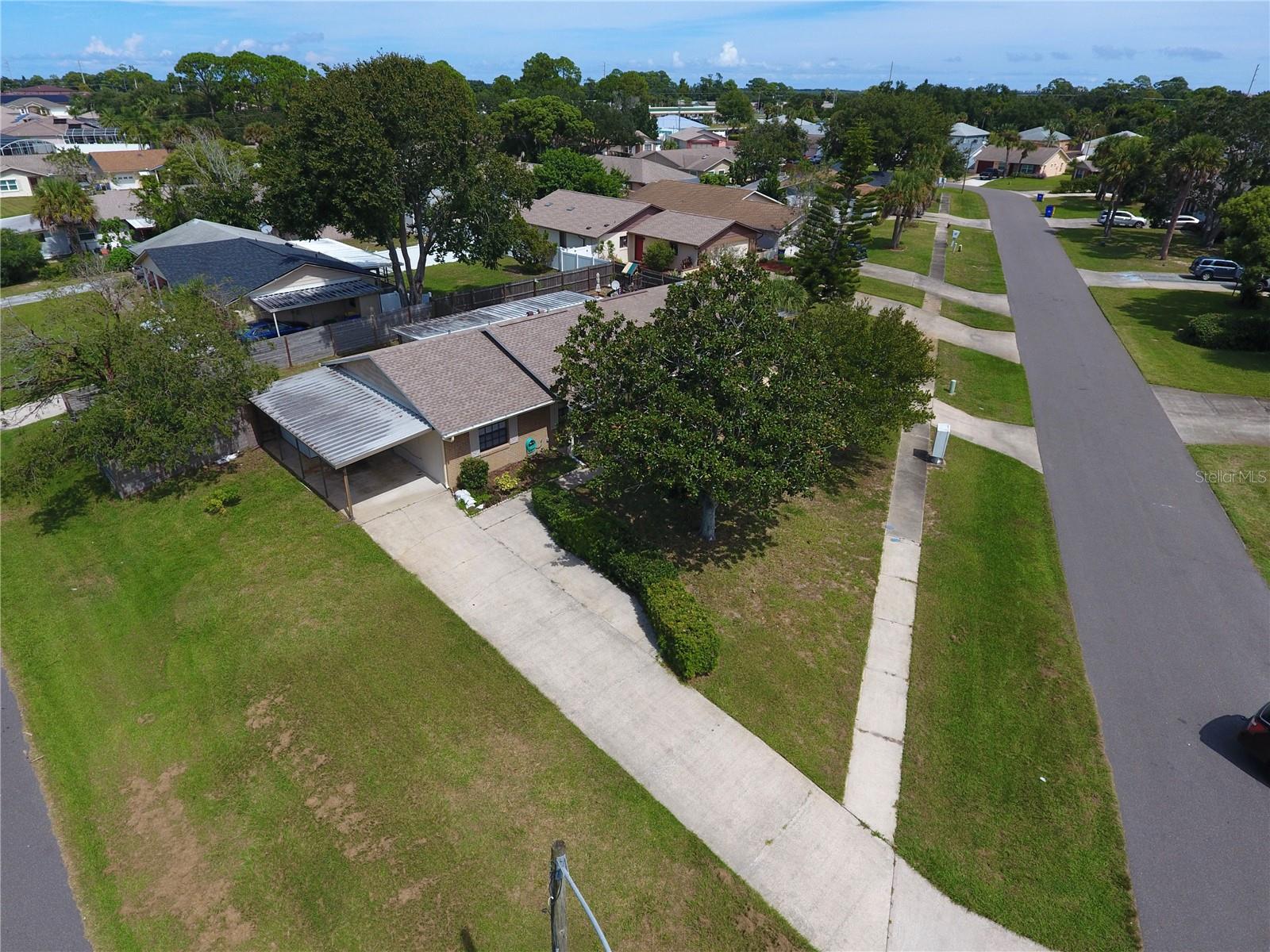 Image 2 of 42 For 1015 Egret Court