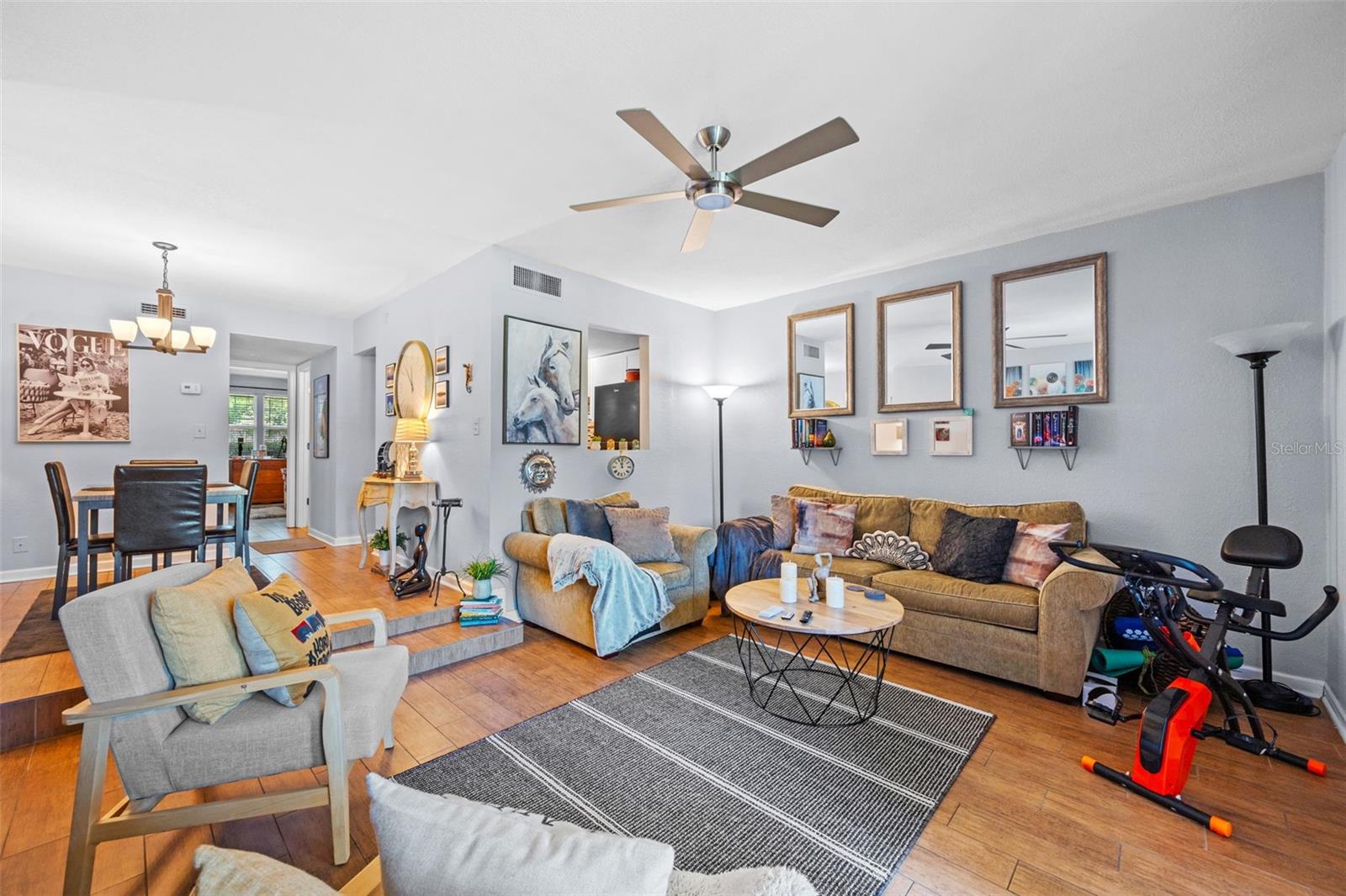 Image 12 of 42 For 754 Michigan Street 183
