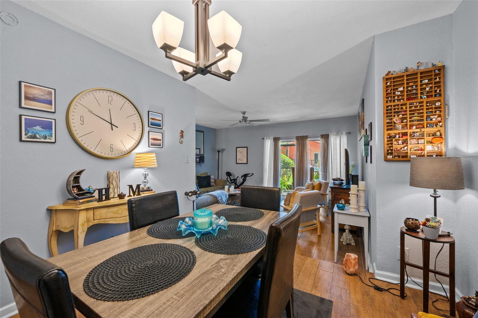 Image 18 of 42 For 754 Michigan Street 183