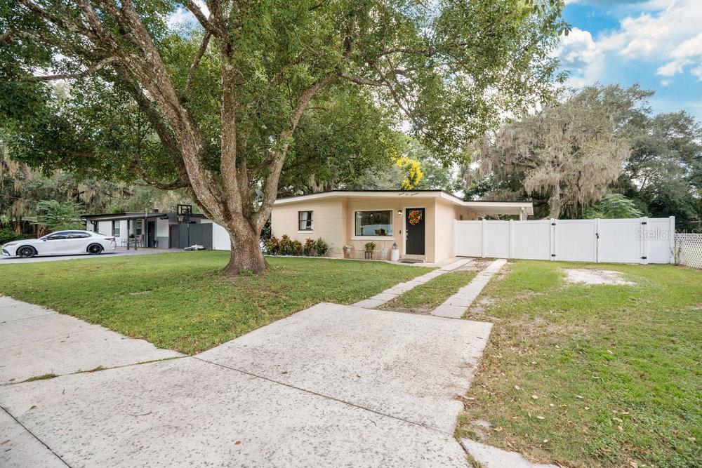 Image 4 of 43 For 11600 Bacon Street
