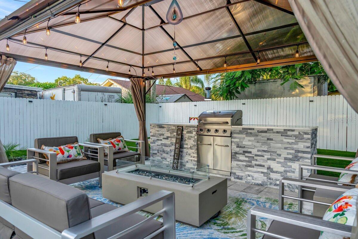Image 26 of 33 For 2925 24th Street N
