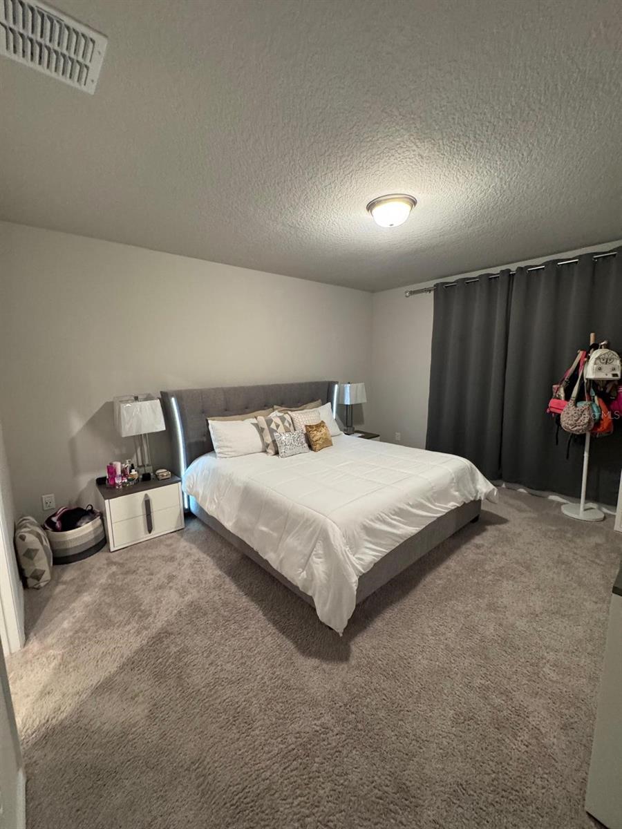 Image 16 of 44 For 1424 Saguaro Street