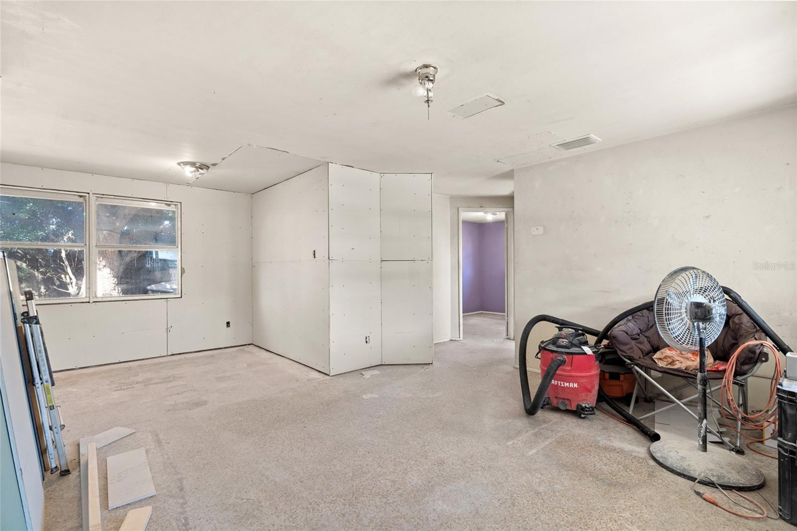 Image 12 of 29 For 11982 106th Street