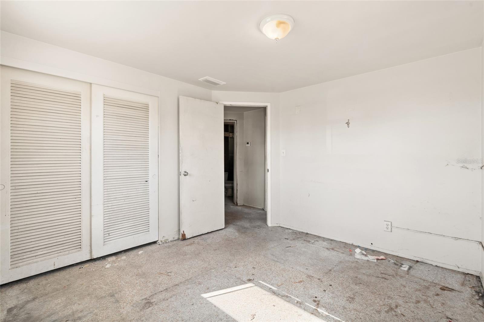 Image 6 of 29 For 11982 106th Street