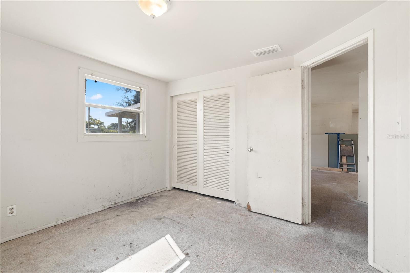 Image 9 of 29 For 11982 106th Street