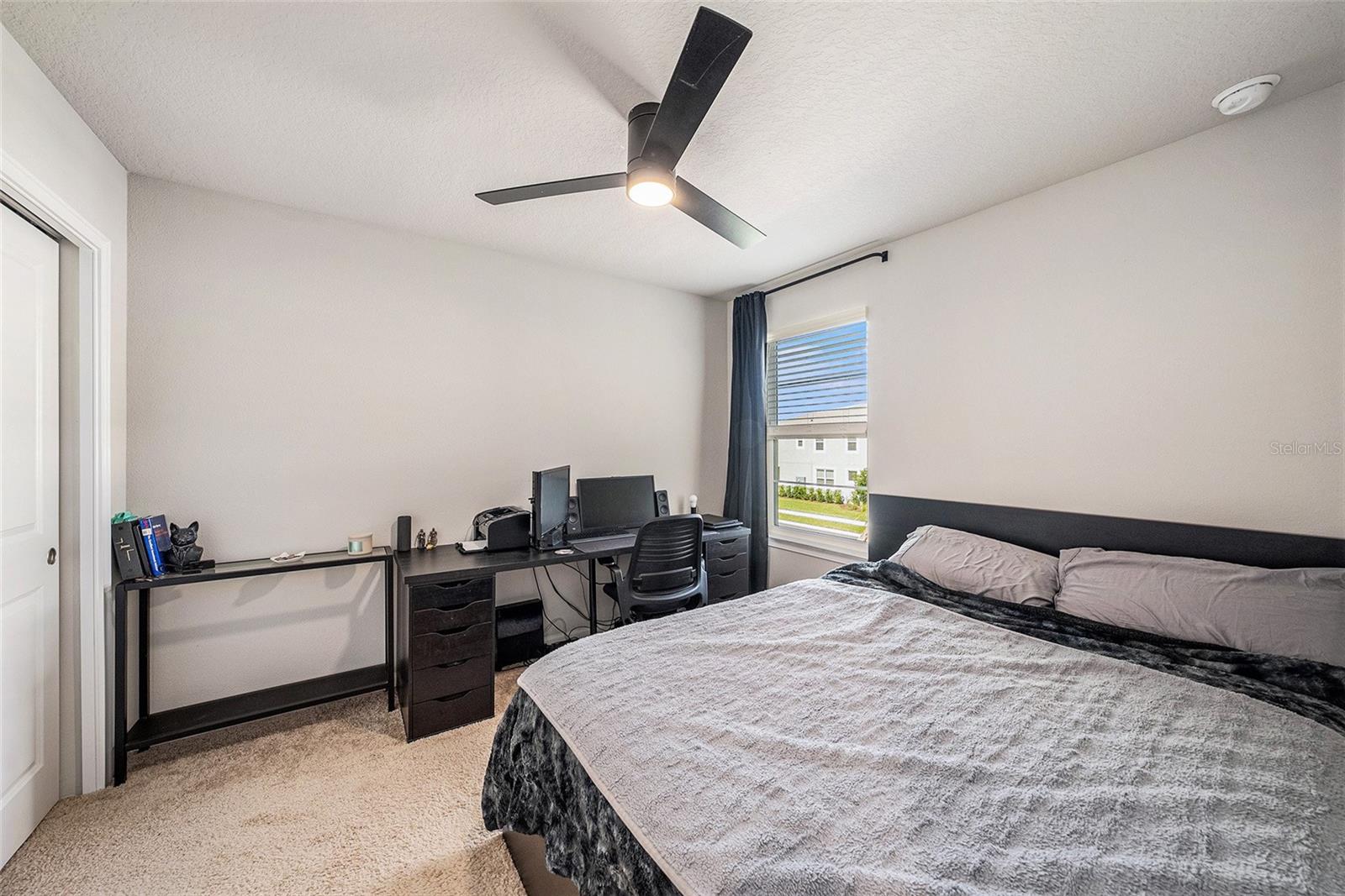 Image 18 of 32 For 5521 Brooklet Woods Drive