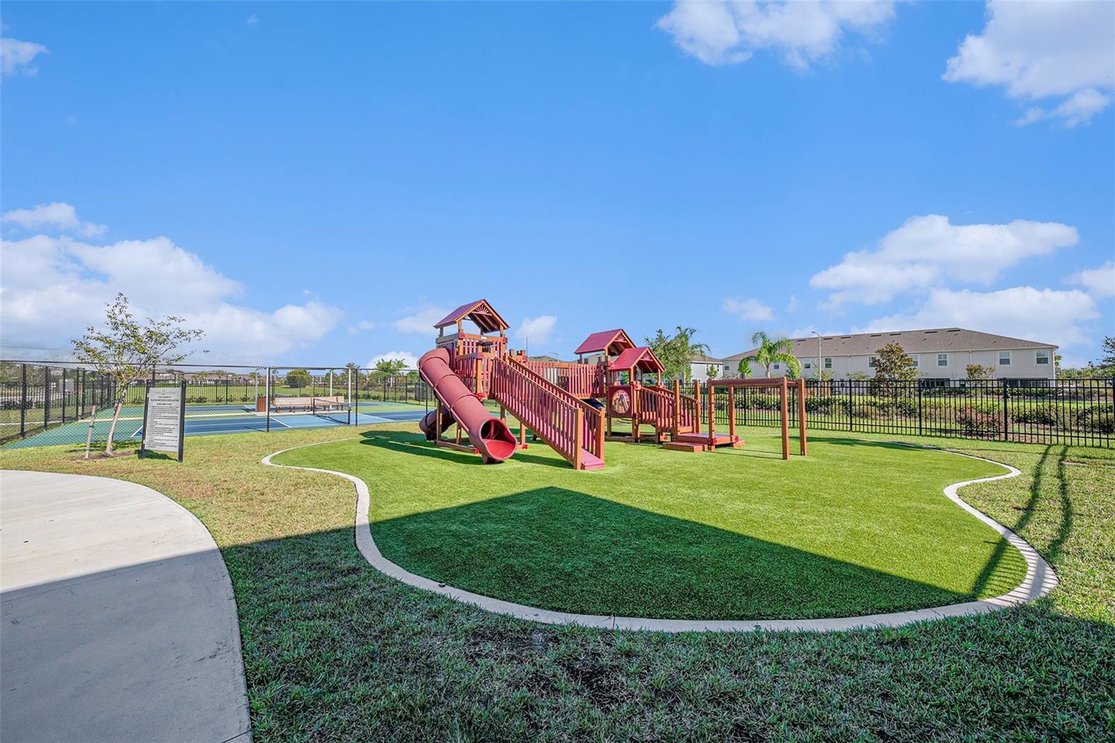 Image 25 of 32 For 5521 Brooklet Woods Drive
