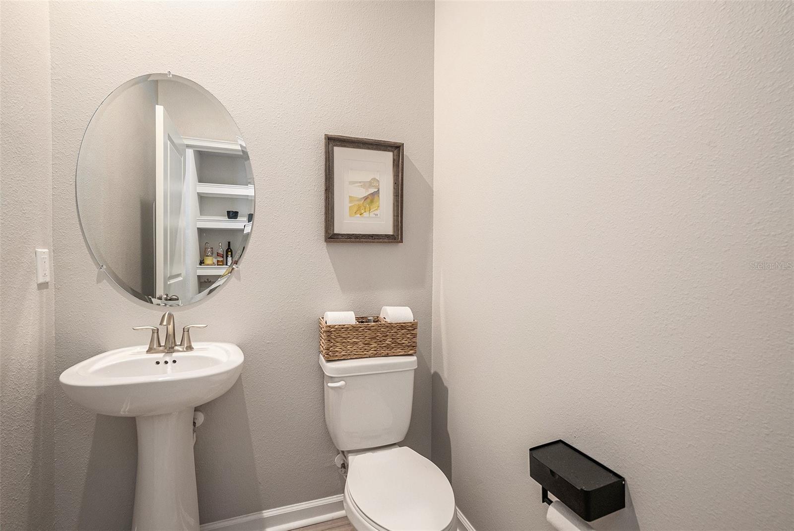 Image 7 of 32 For 5521 Brooklet Woods Drive