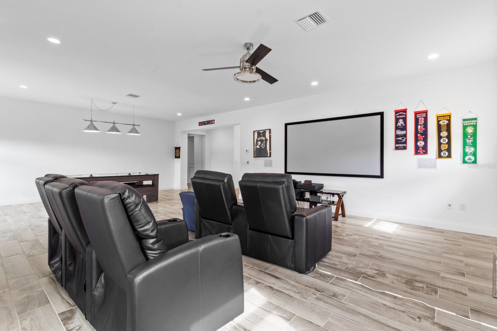 Image 32 of 60 For 10414 Angel Oak Court
