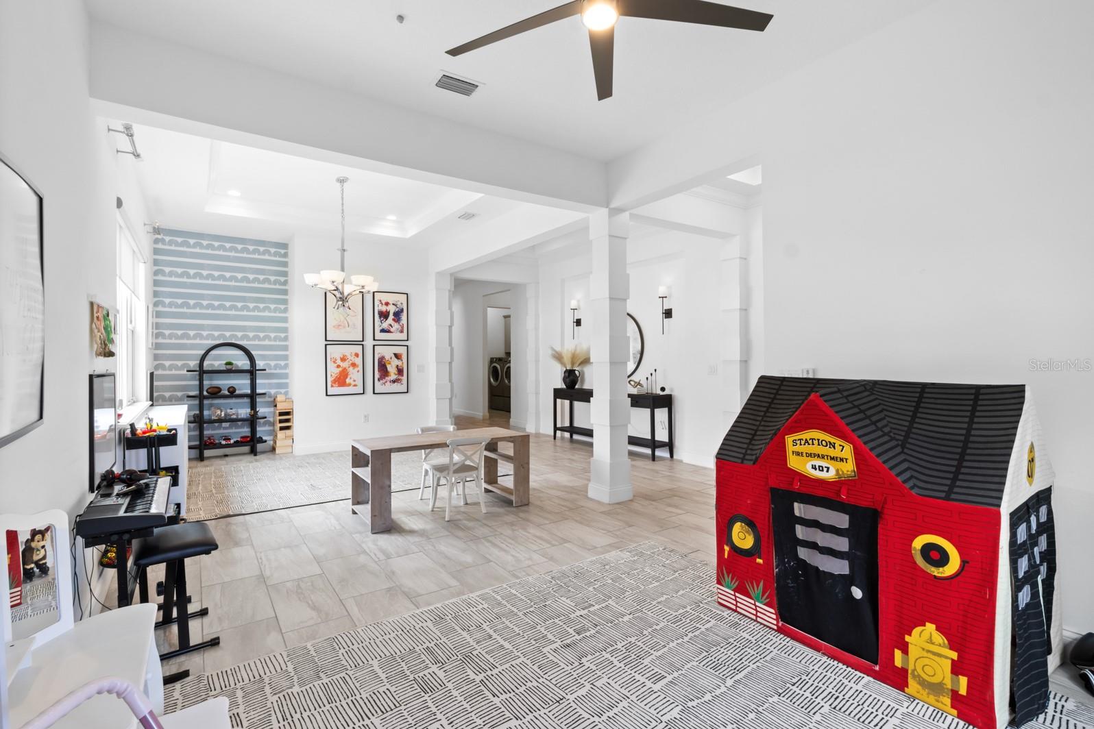 Image 5 of 60 For 10414 Angel Oak Court