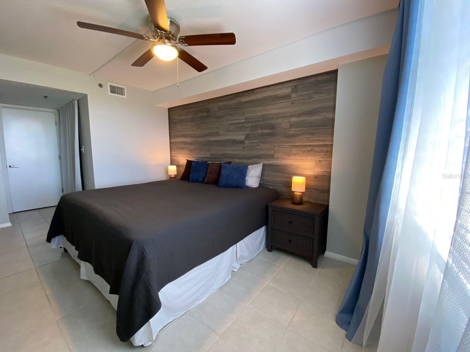 Image 4 of 13 For 701 Madison Avenue 302