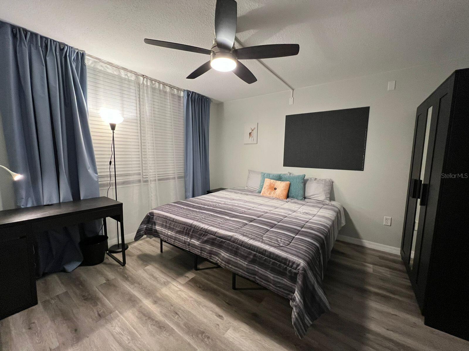 Image 5 of 13 For 701 Madison Avenue 302