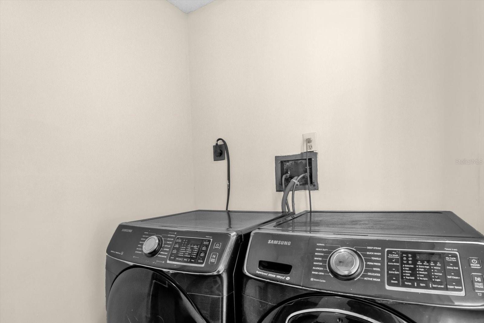 Image 18 of 30 For 1121 Spring Meadow Drive 11221