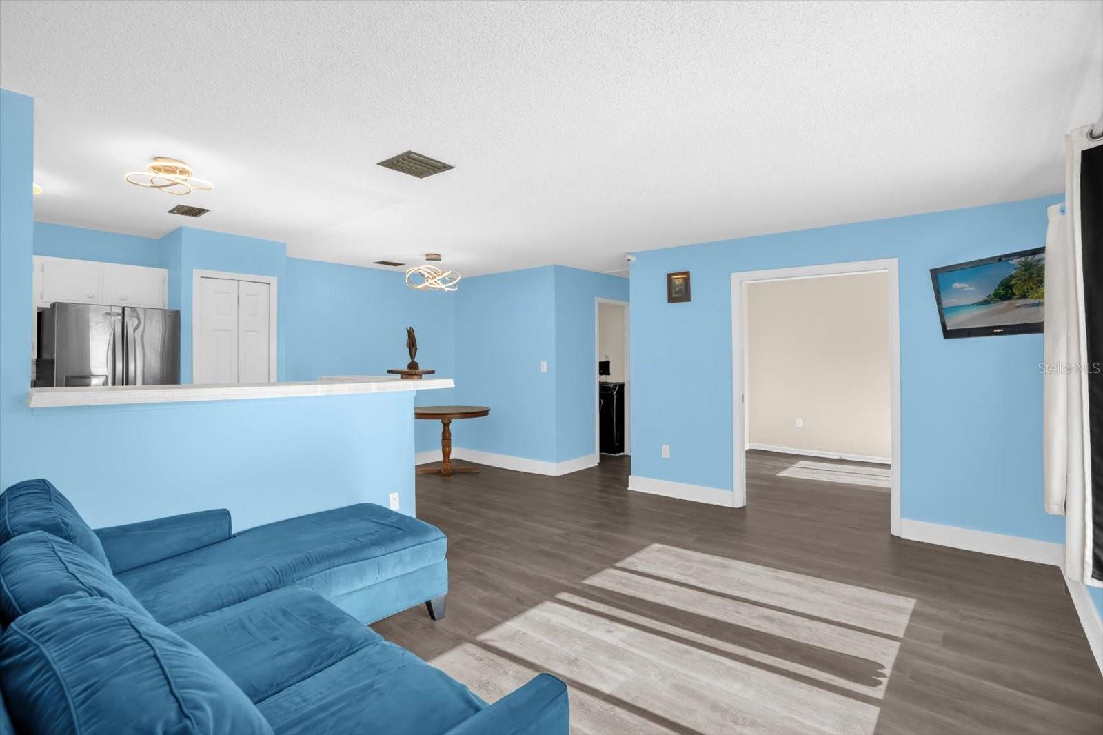 Image 5 of 30 For 1121 Spring Meadow Drive 11221