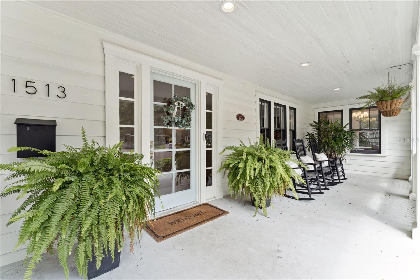 Image 2 of 69 For 1513 Amelia Street