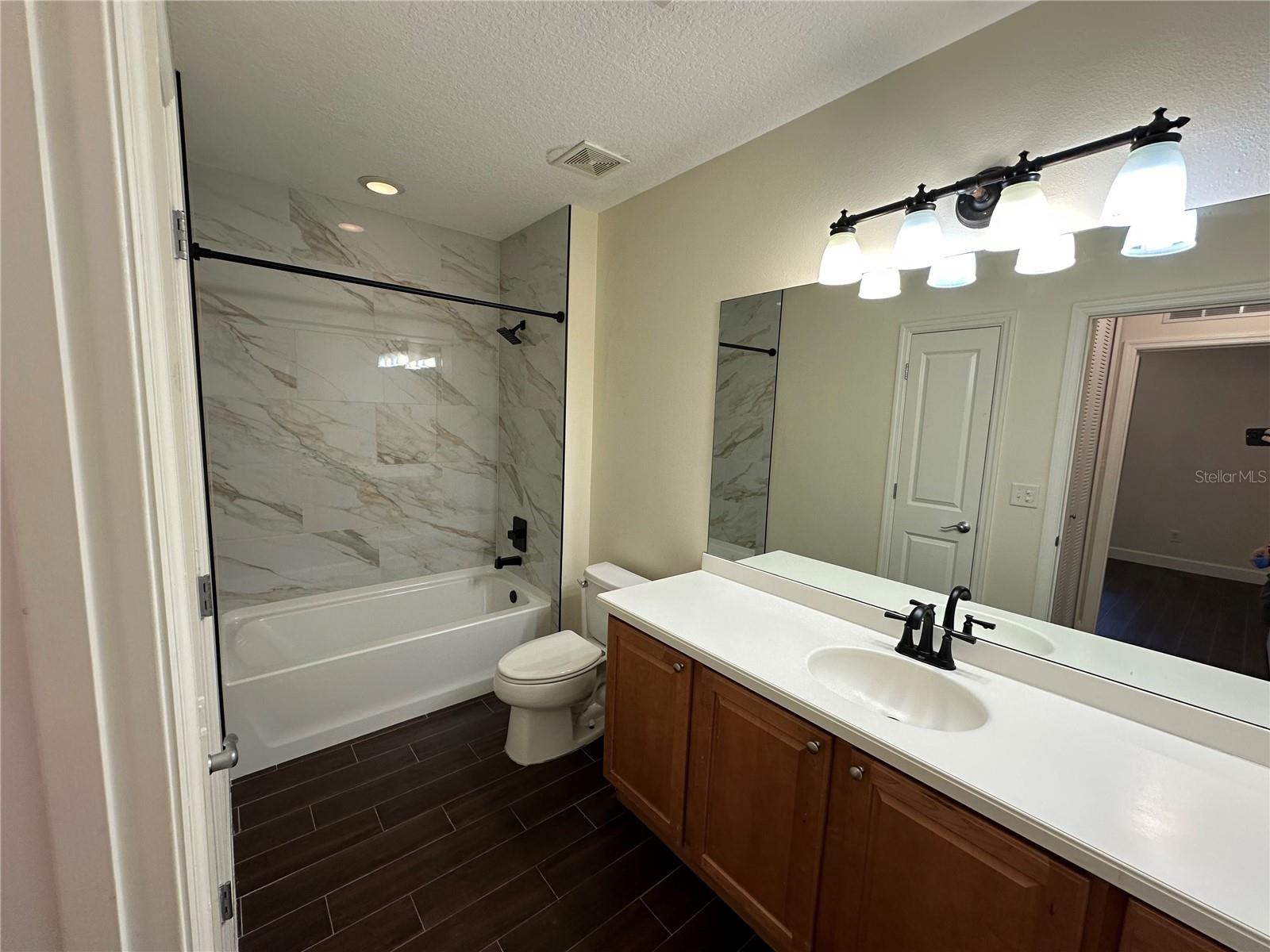 Image 16 of 23 For 1400 Celebration Avenue 205