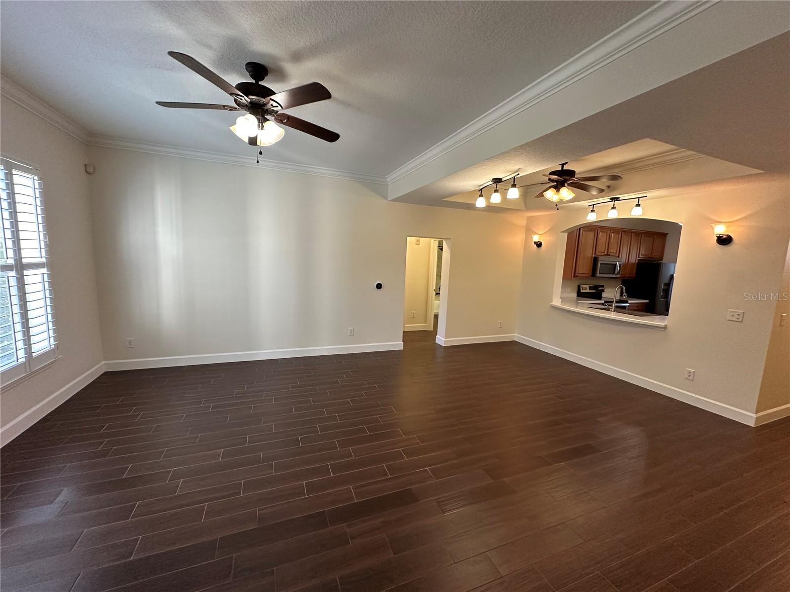 Image 7 of 23 For 1400 Celebration Avenue 205
