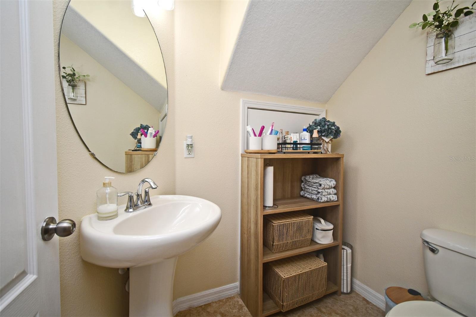 Image 12 of 23 For 200 Carina Circle