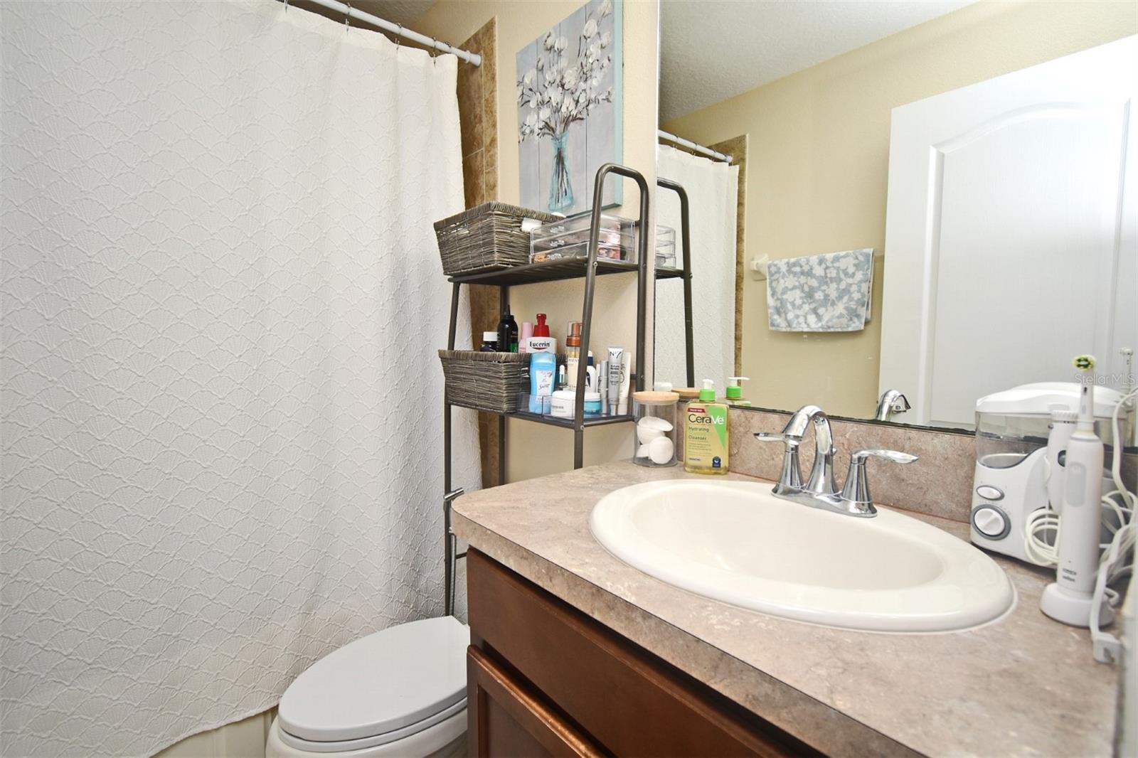 Image 15 of 23 For 200 Carina Circle