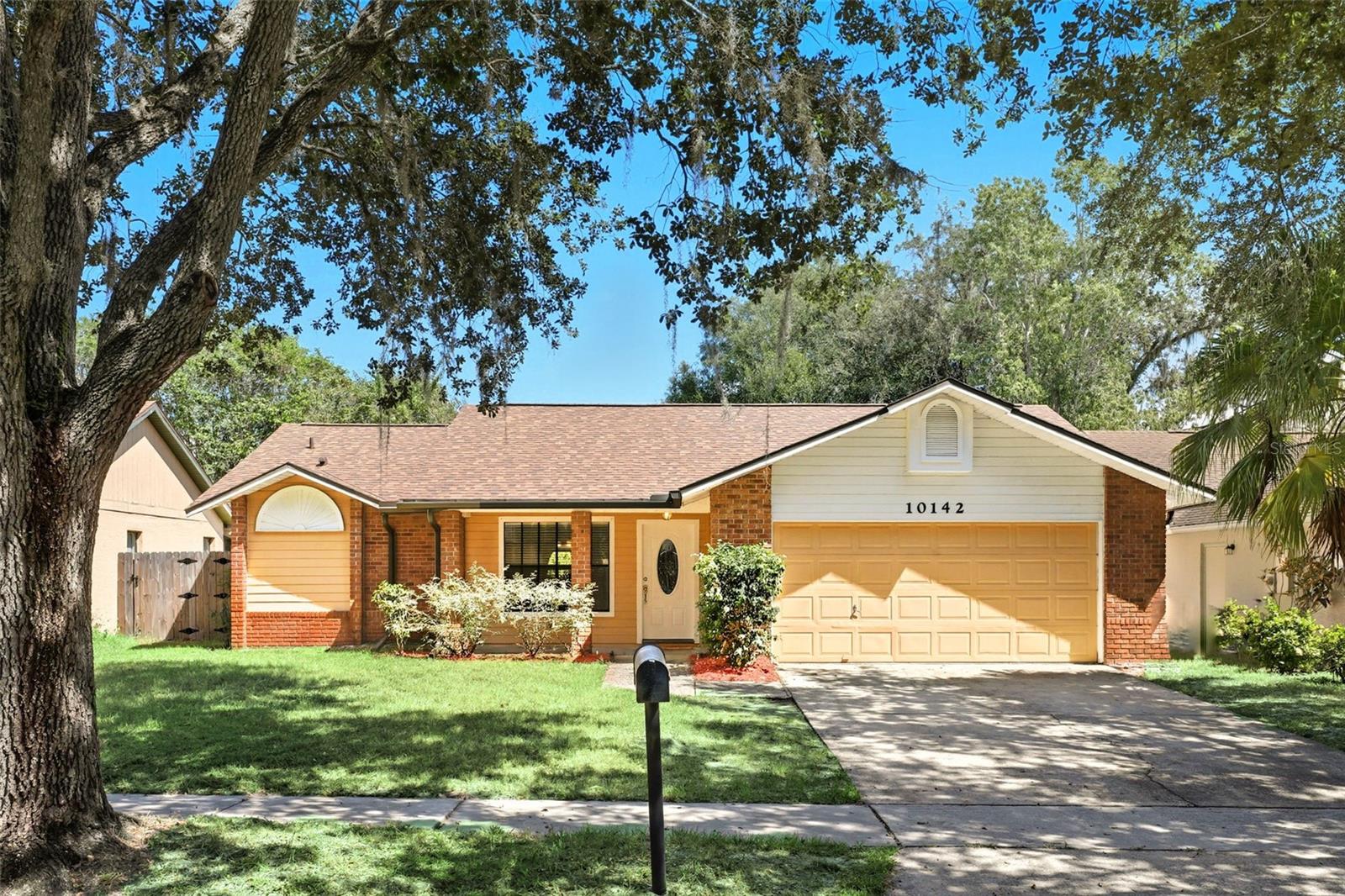 Details for 10142 Cheshunt Drive, ORLANDO, FL 32817