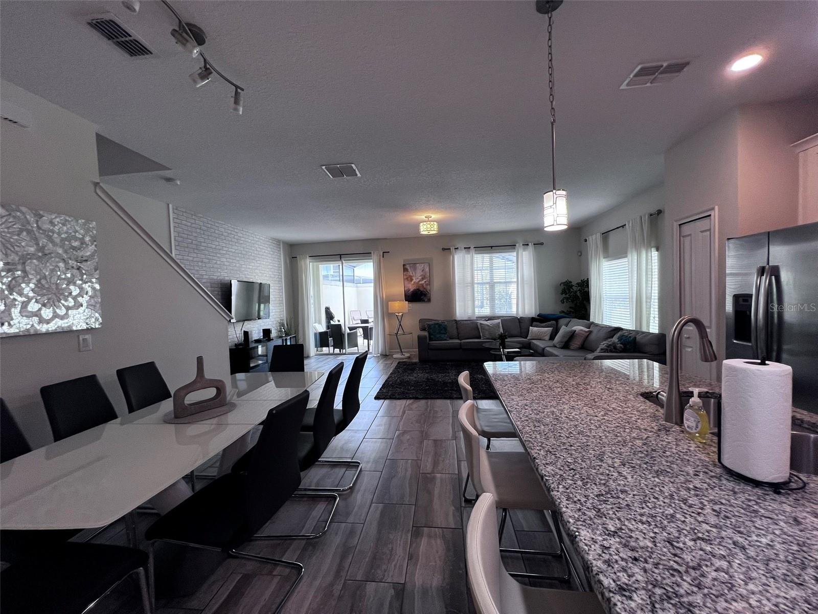 Image 33 of 43 For 9033 Dogleg Drive