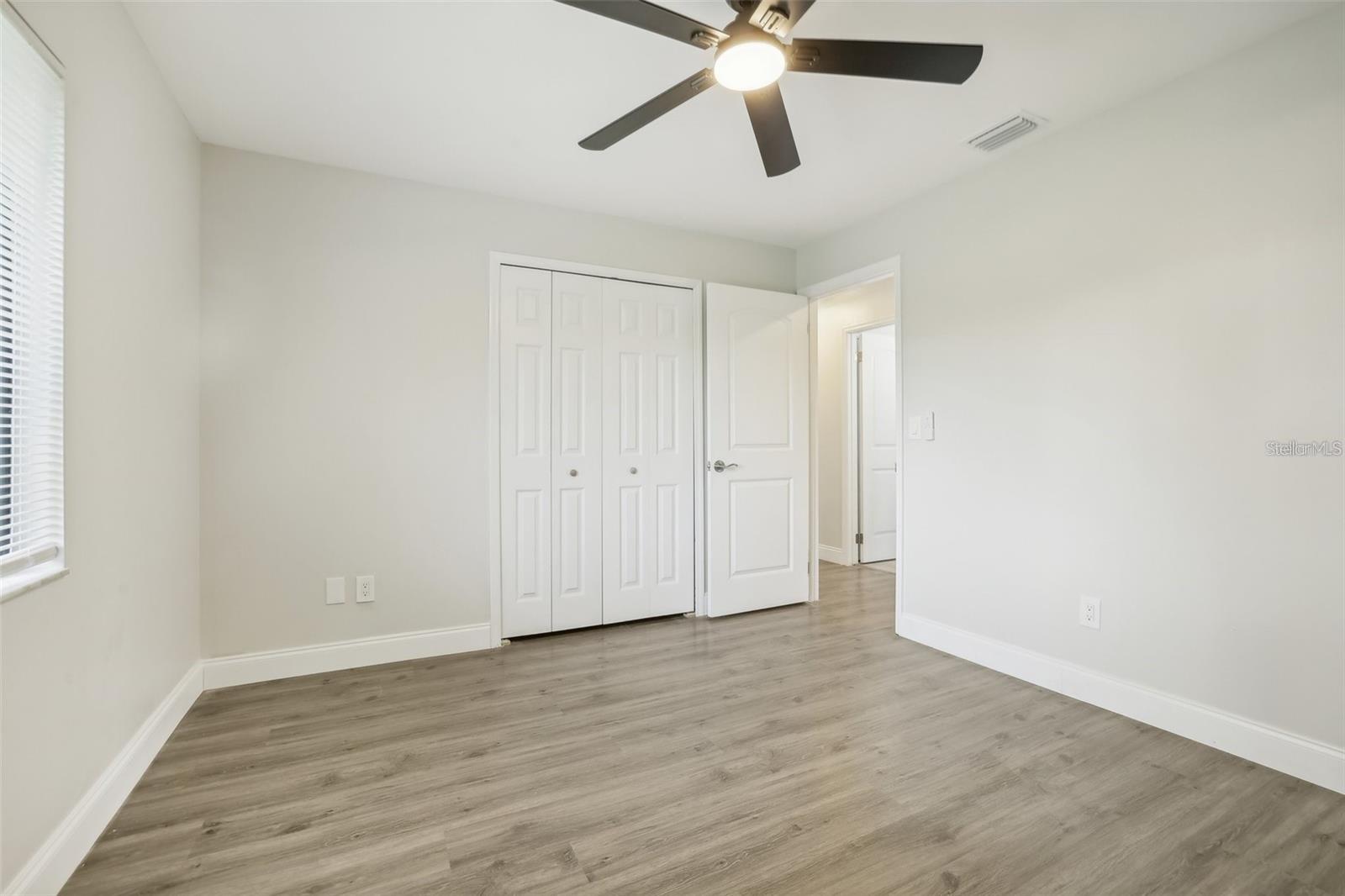 Image 23 of 36 For 1052 Manchester Circle