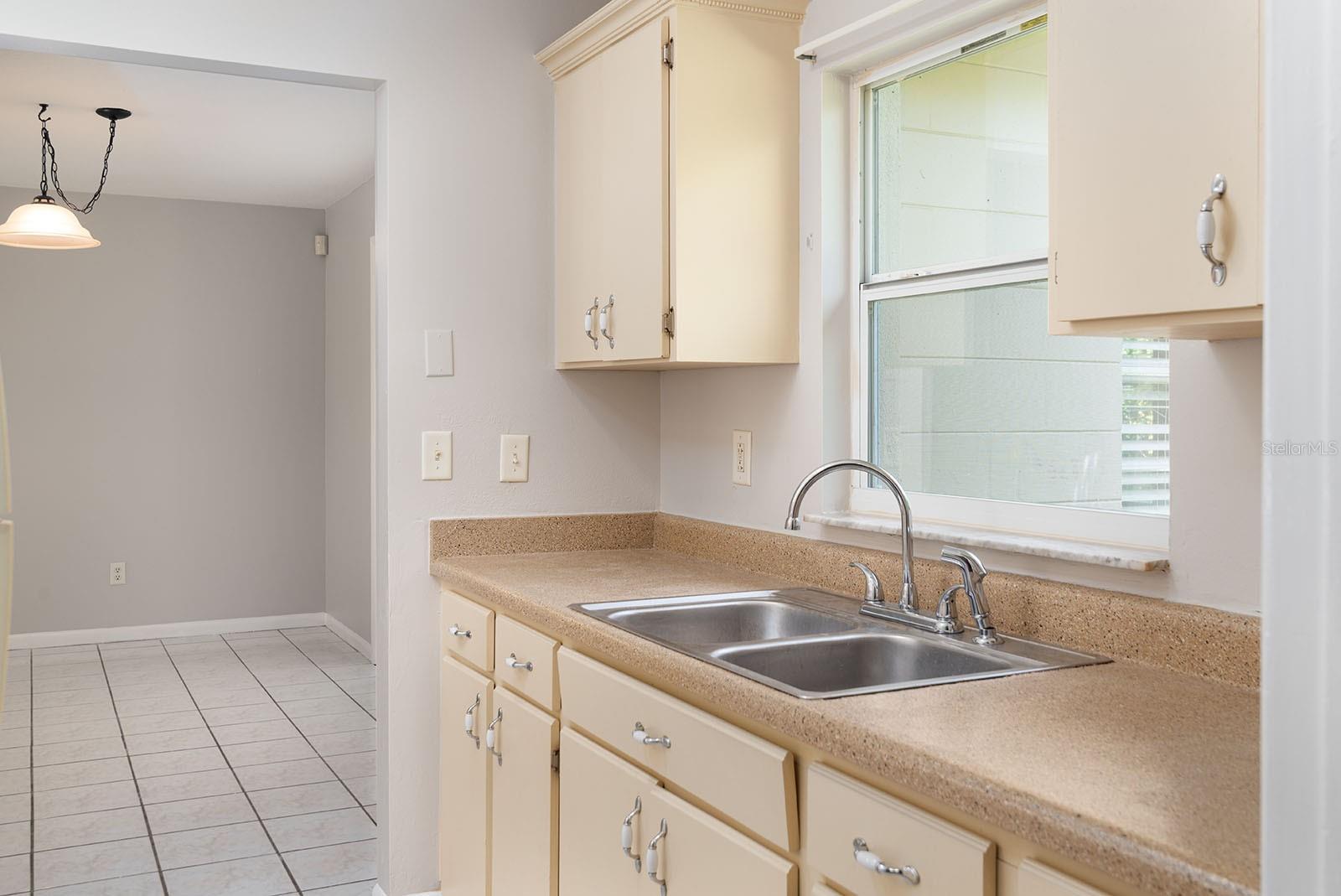 Image 9 of 29 For 2822 Fulford Street