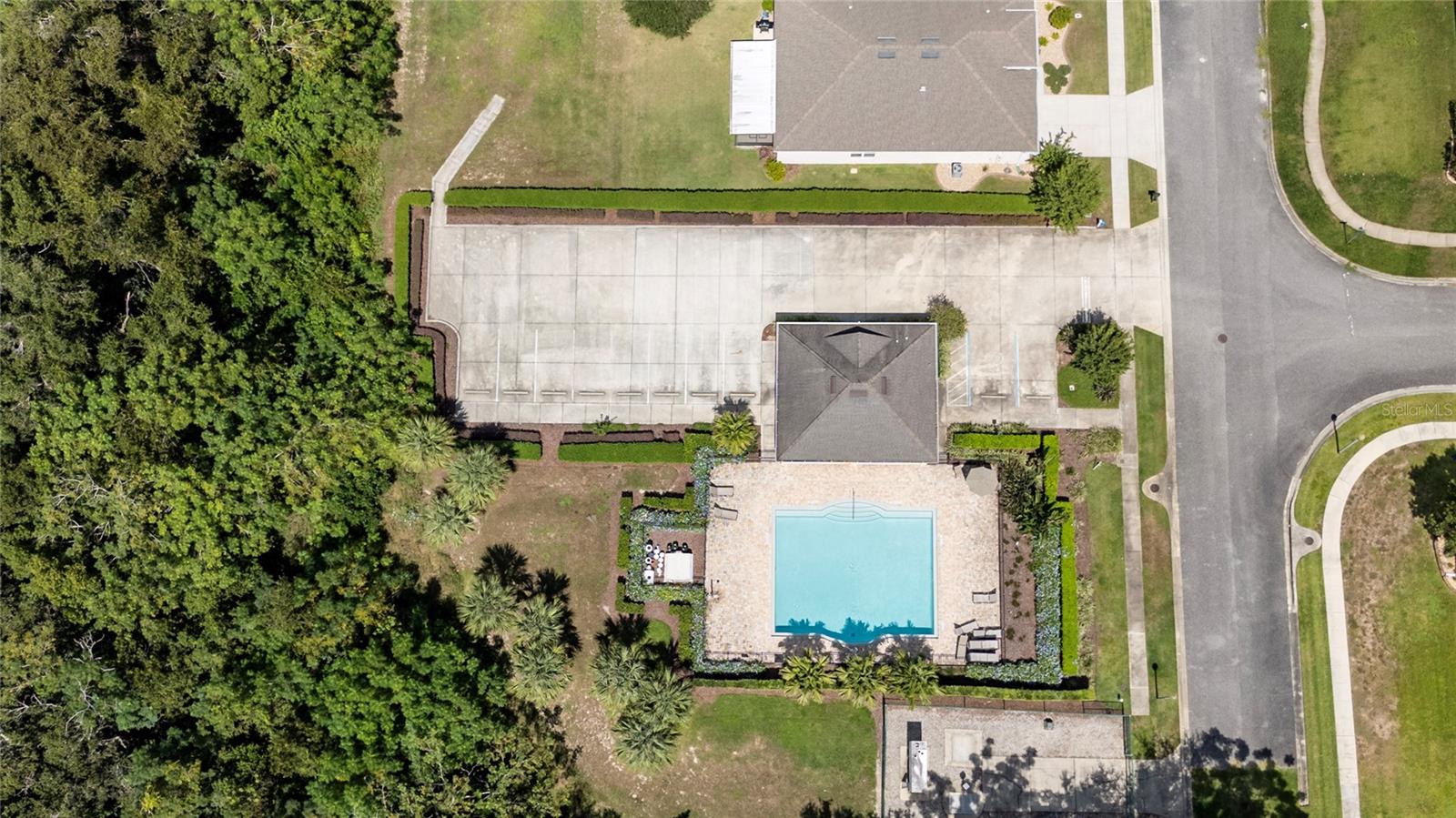 Image 13 of 40 For 1361 Aroniminik Drive