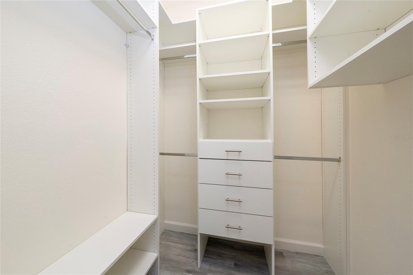 Image 41 of 46 For 1361 Aroniminik Drive