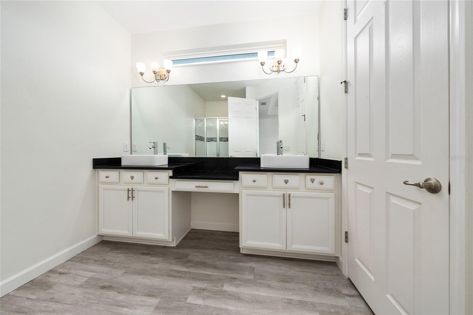 Image 42 of 46 For 1361 Aroniminik Drive