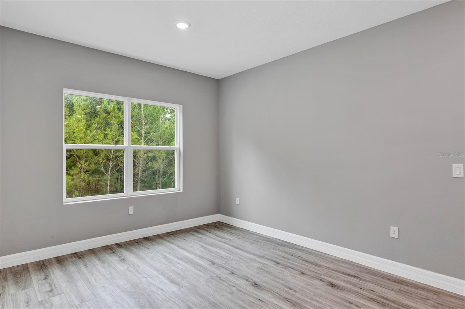 Image 21 of 53 For 5 Lupine Street