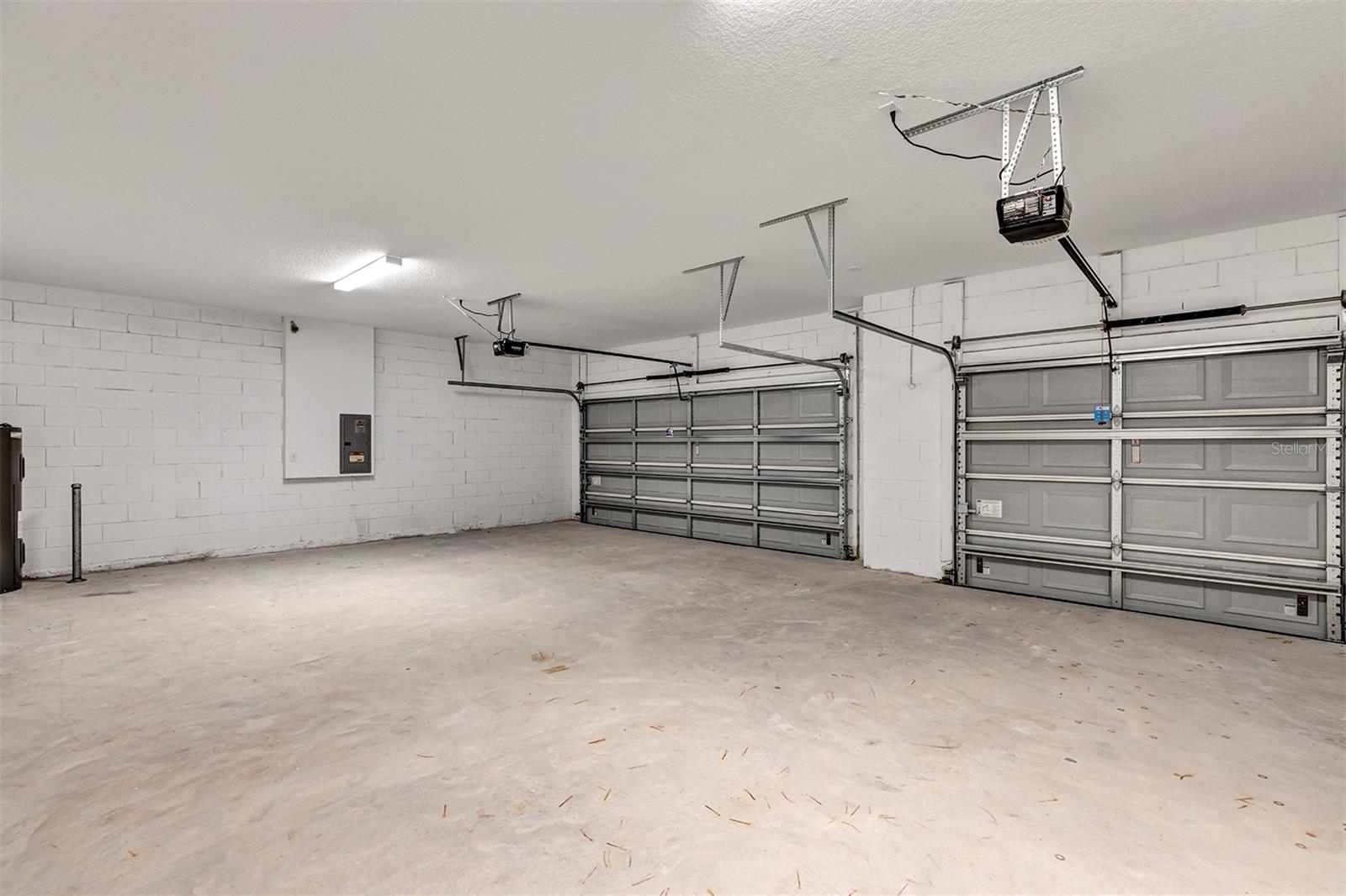 Image 33 of 53 For 5 Lupine Street