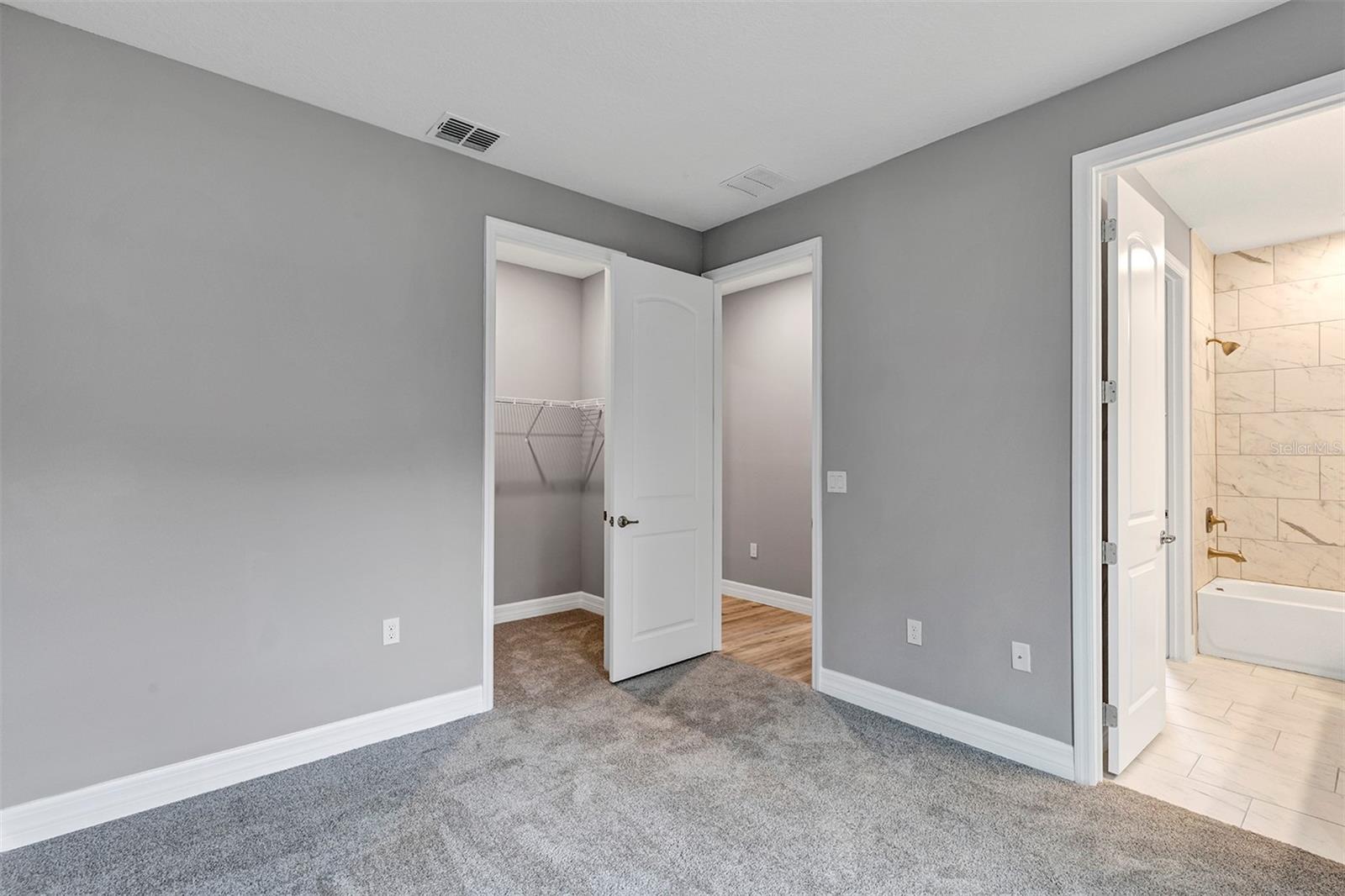 Image 34 of 53 For 5 Lupine Street