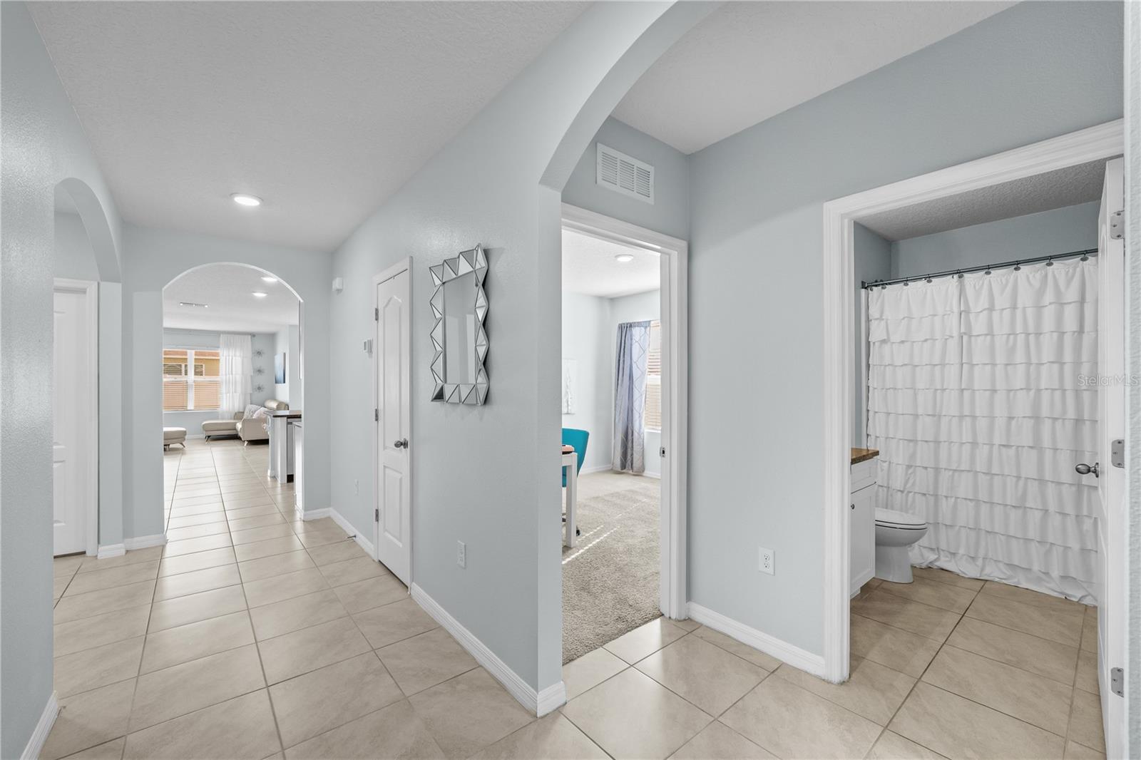 Image 13 of 46 For 1833 Bluepoint Street