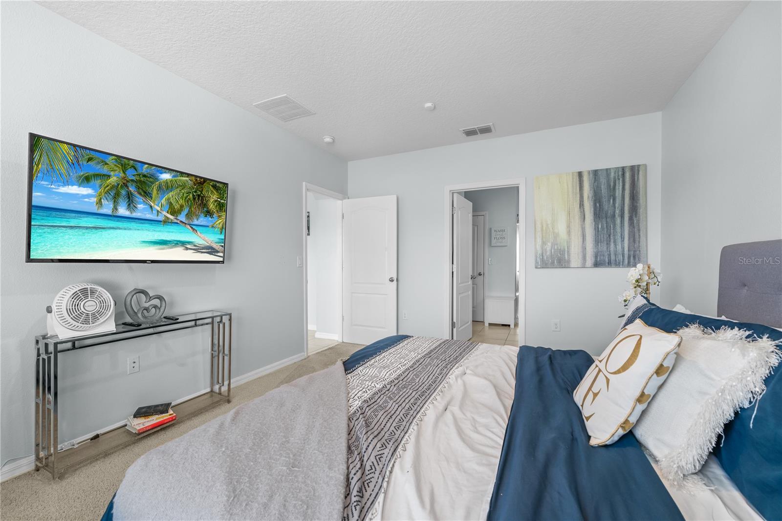Image 31 of 46 For 1833 Bluepoint Street