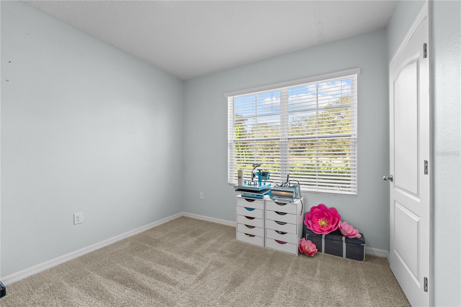 Image 40 of 46 For 1833 Bluepoint Street