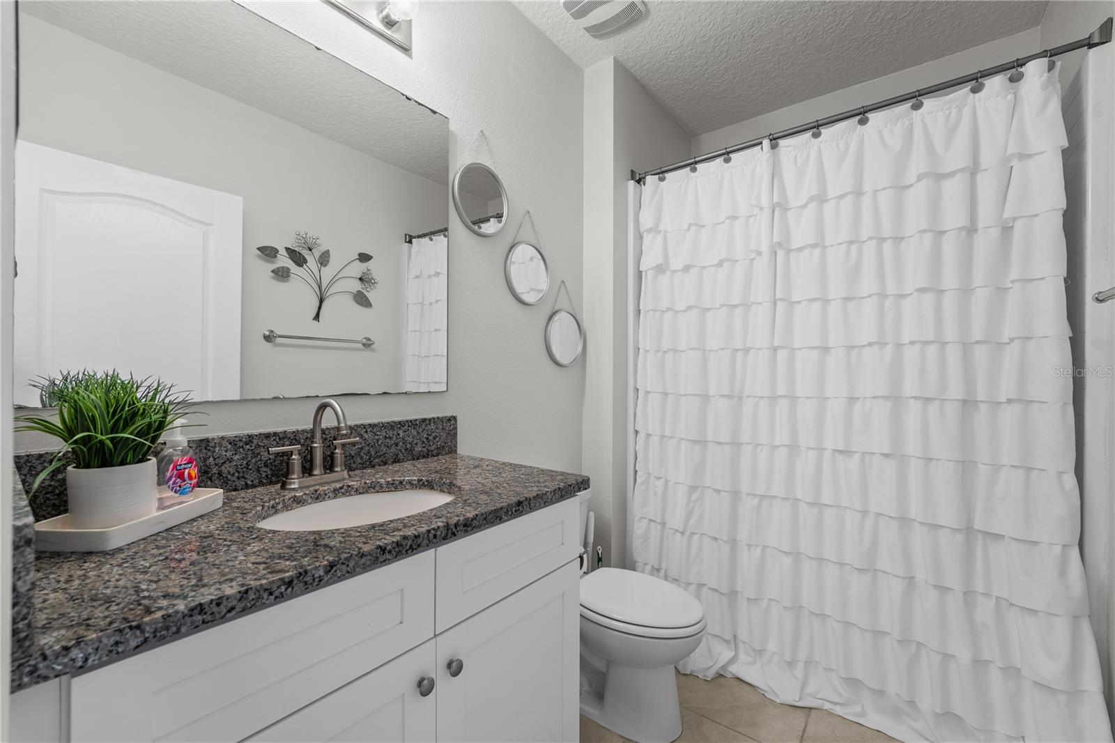 Image 42 of 46 For 1833 Bluepoint Street