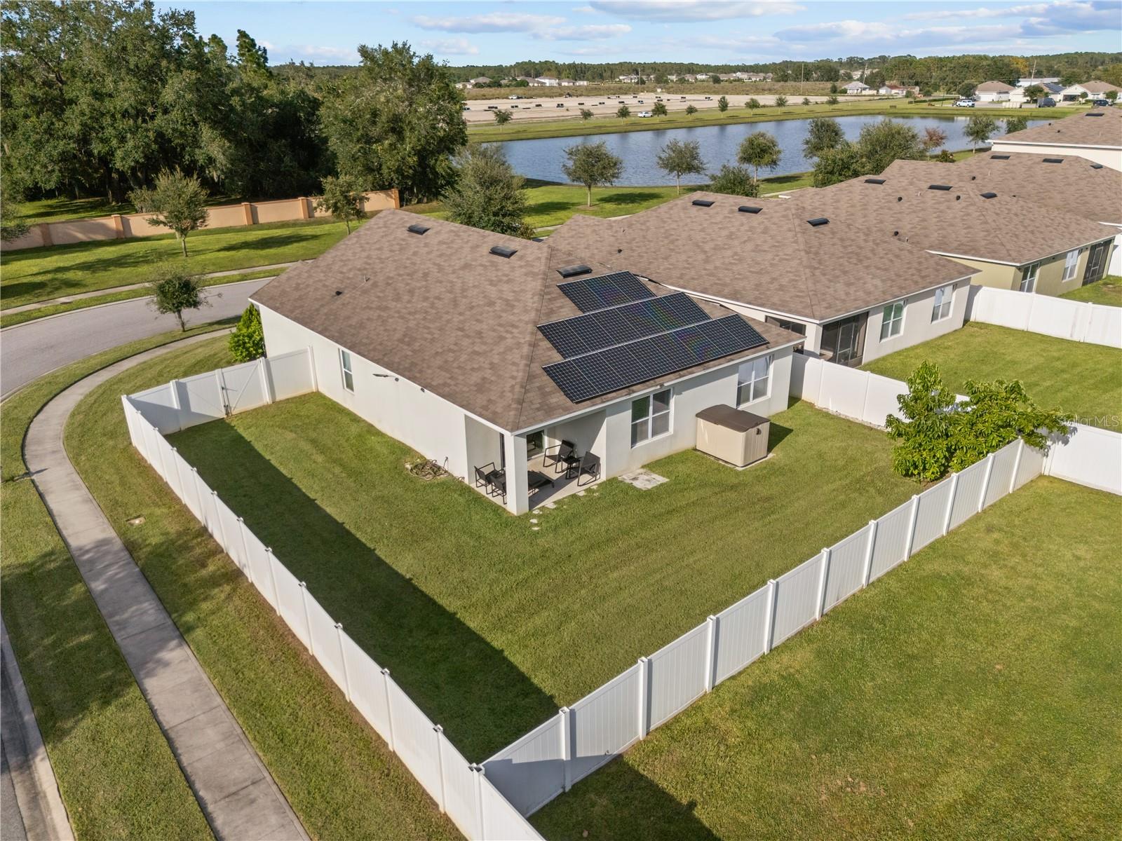 Image 7 of 46 For 1833 Bluepoint Street
