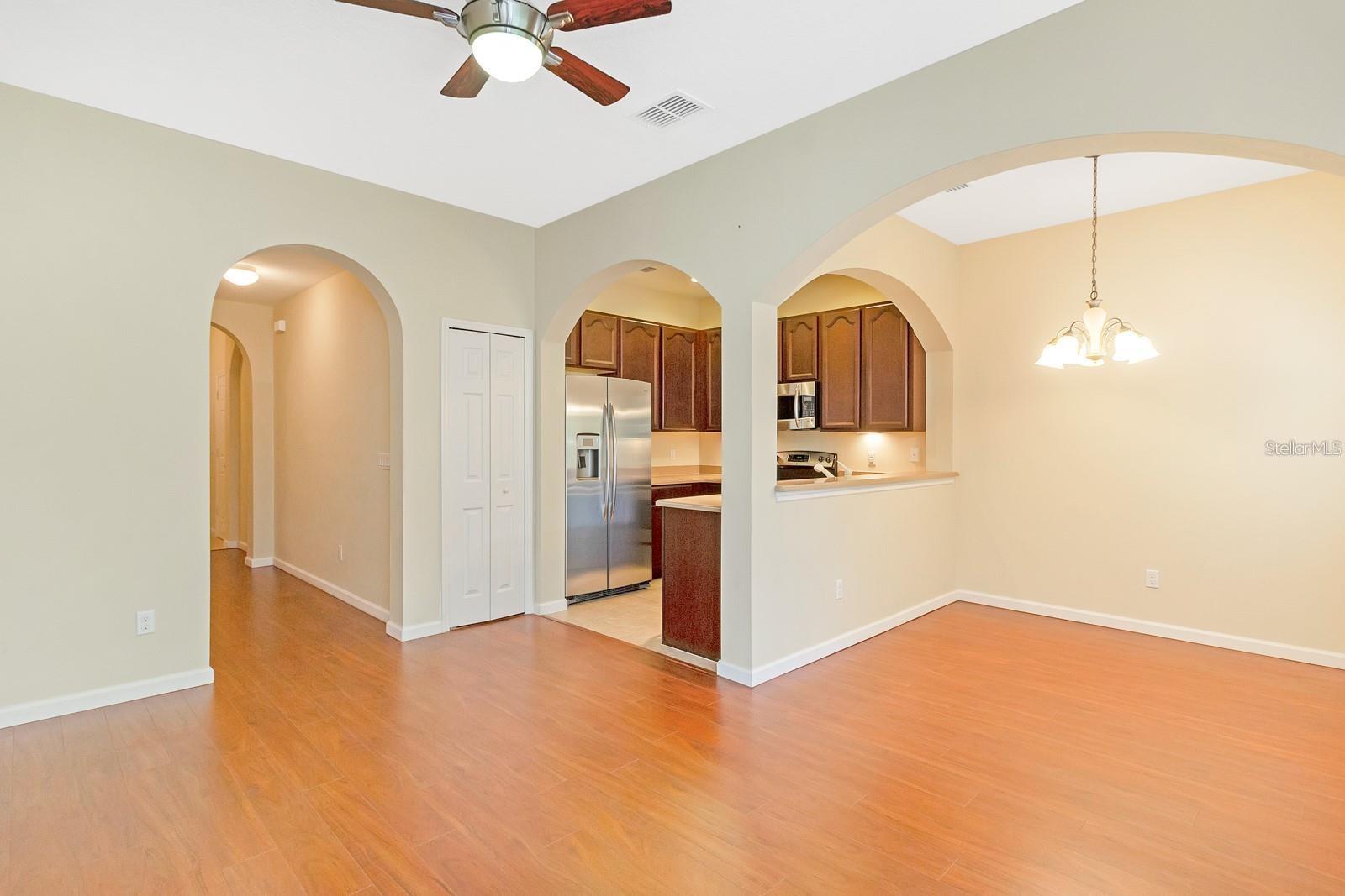 Image 11 of 22 For 10242 Park Commons Drive
